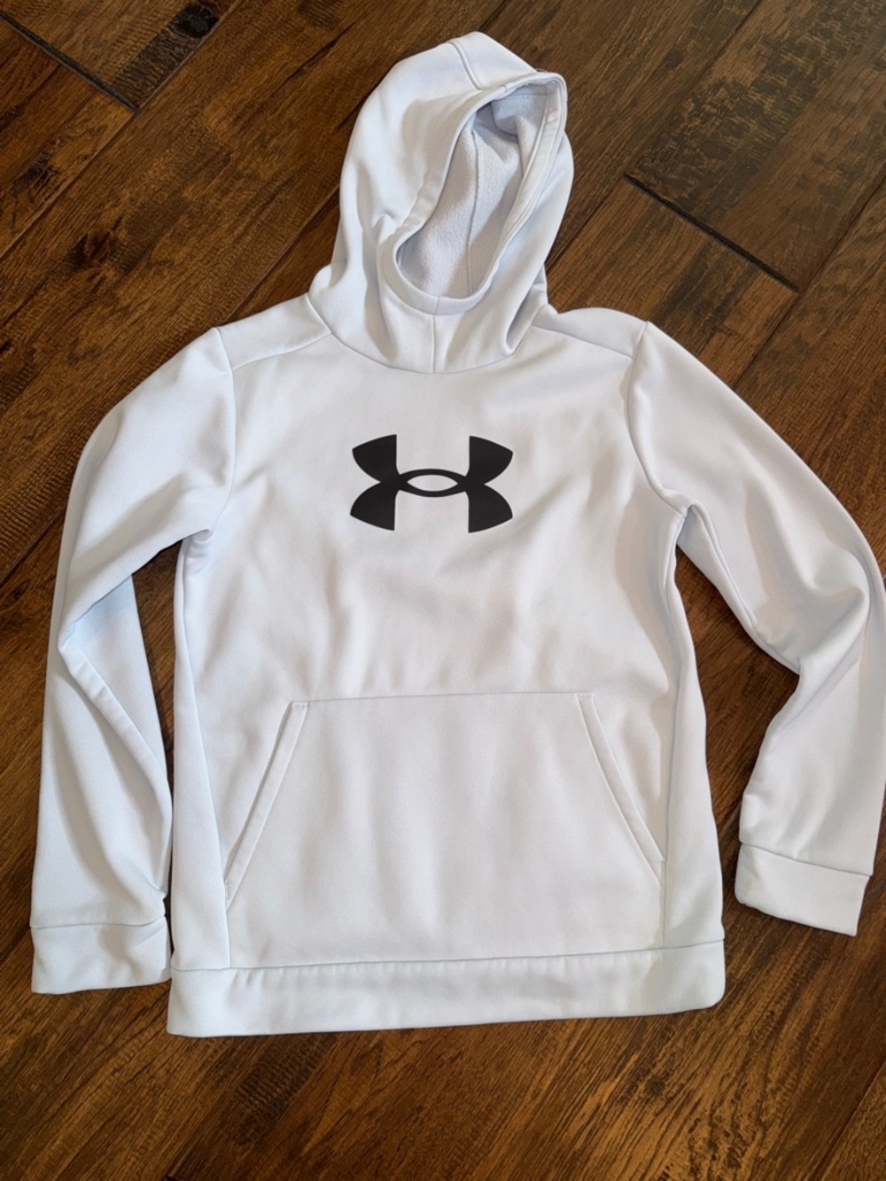 Under Armour BOYS Light Gray Hoodie with Black Logo. YOUTH LARGE. NEVER WORN.
